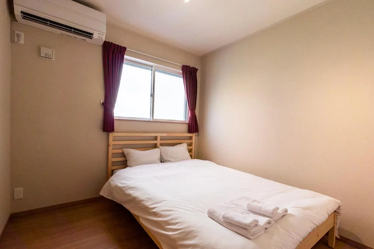 Dot House Osaka Port Villa 0*,