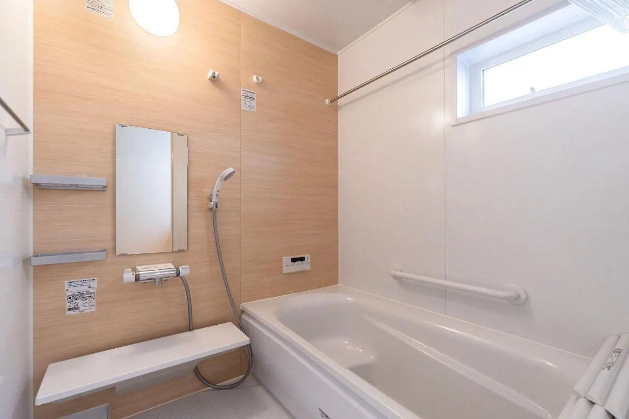 Dot House Osaka Port Villa