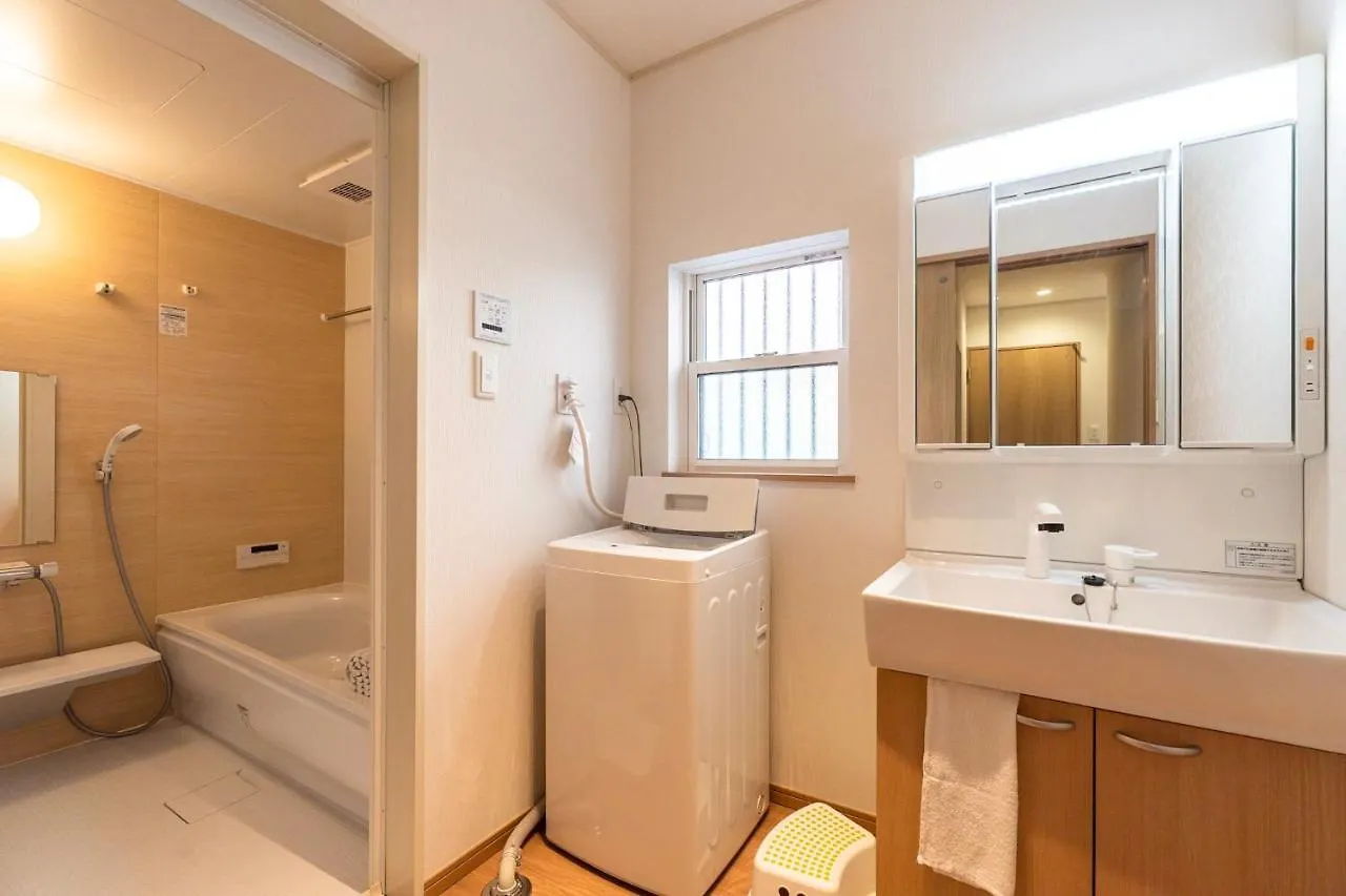 Dot House Osaka Port Villa 0*,